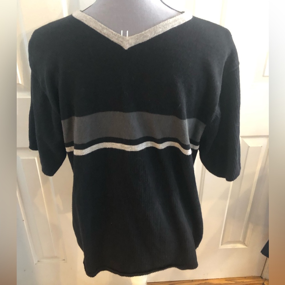 Men’s rue 21 shirt size medium